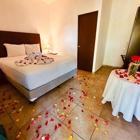 Hotel Jardin De Las Marias Suchitoto Екстериор снимка